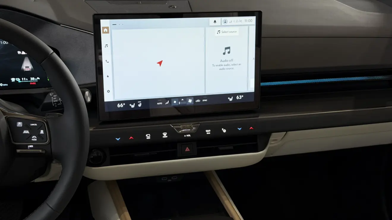 Lexus ES 350h interior