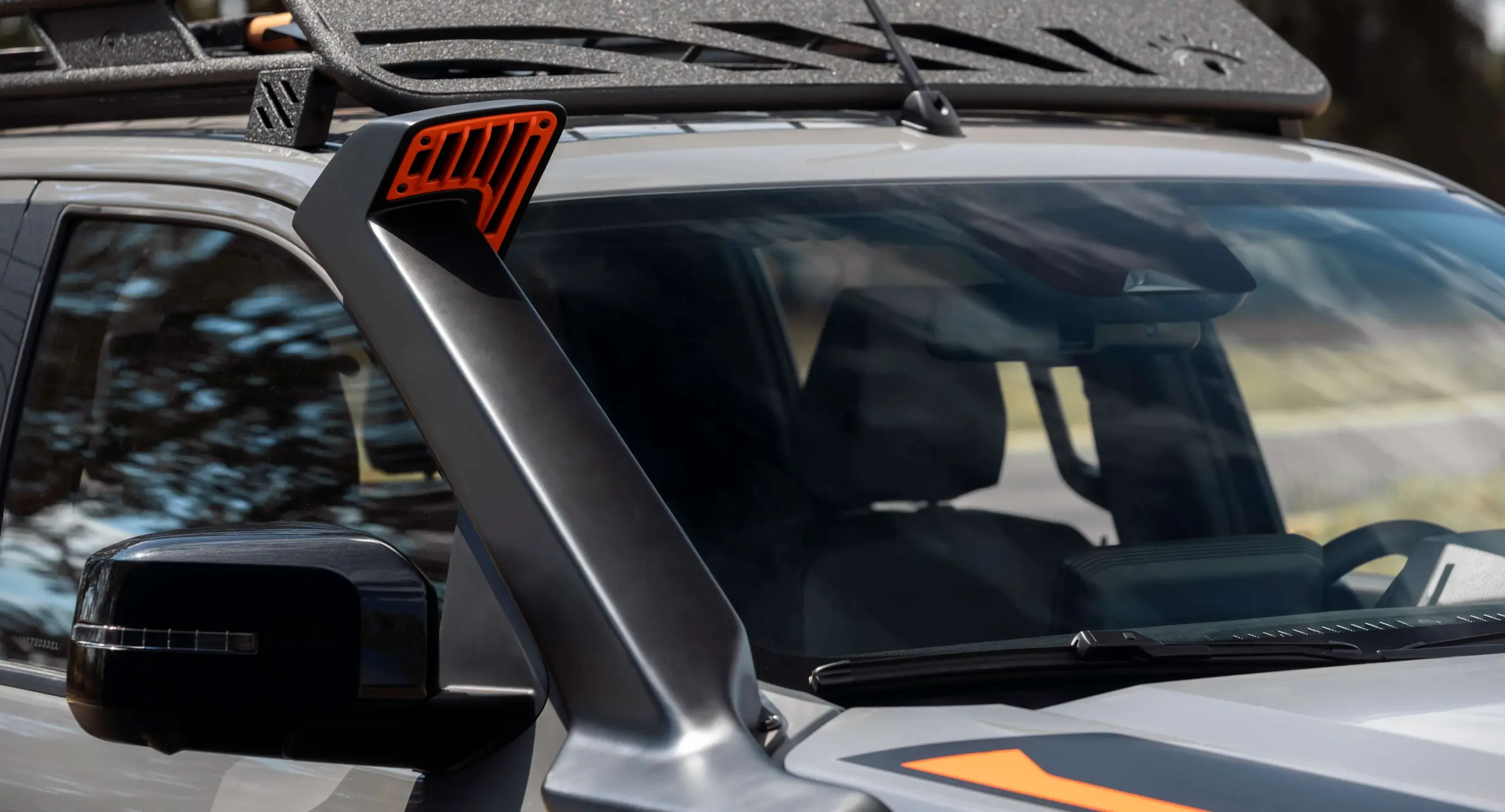 Mitsubishi Triton Sertões estreia com visual exclusivo e reforços para o off-road