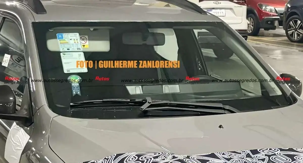 Painel do novo Renault Kwid 2027