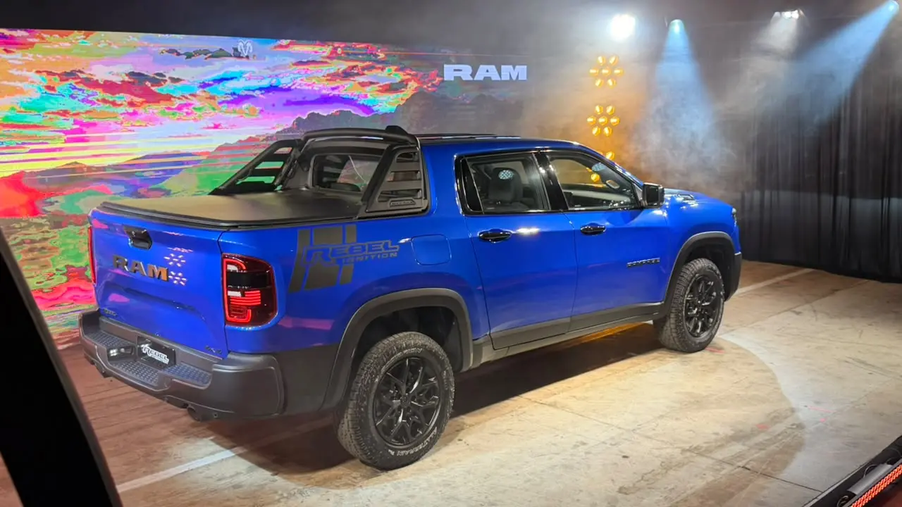 Ram Rampage Rebel Ignition azul