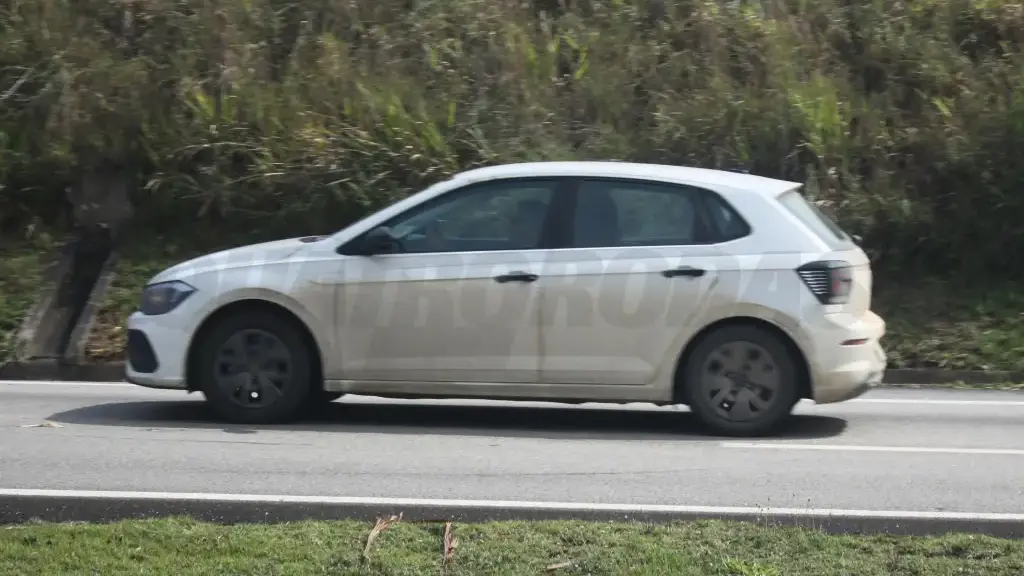 Volkswagen Polo Track Álcool