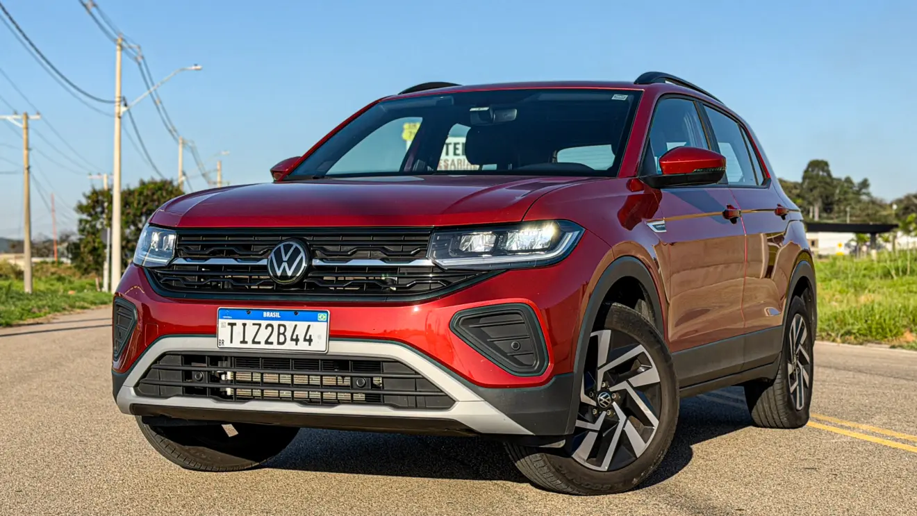 Volkswagen T-Cross Comfortiline Vermelho Sunset estático