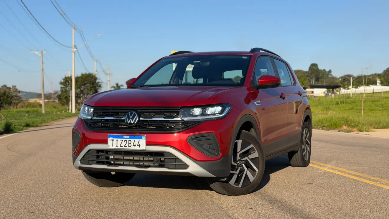 Volkswagen T-Cross Comfortiline Vermelho Sunset estático
