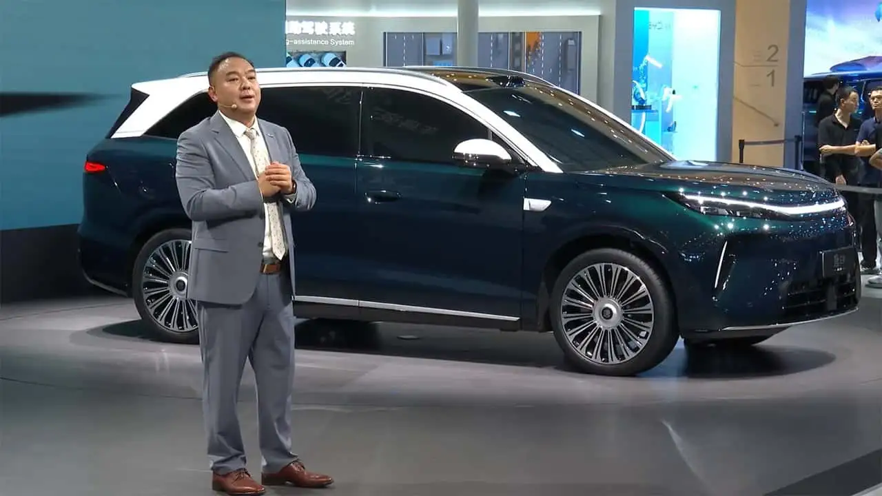 BYD Tan/Tang Salão de Chengdu