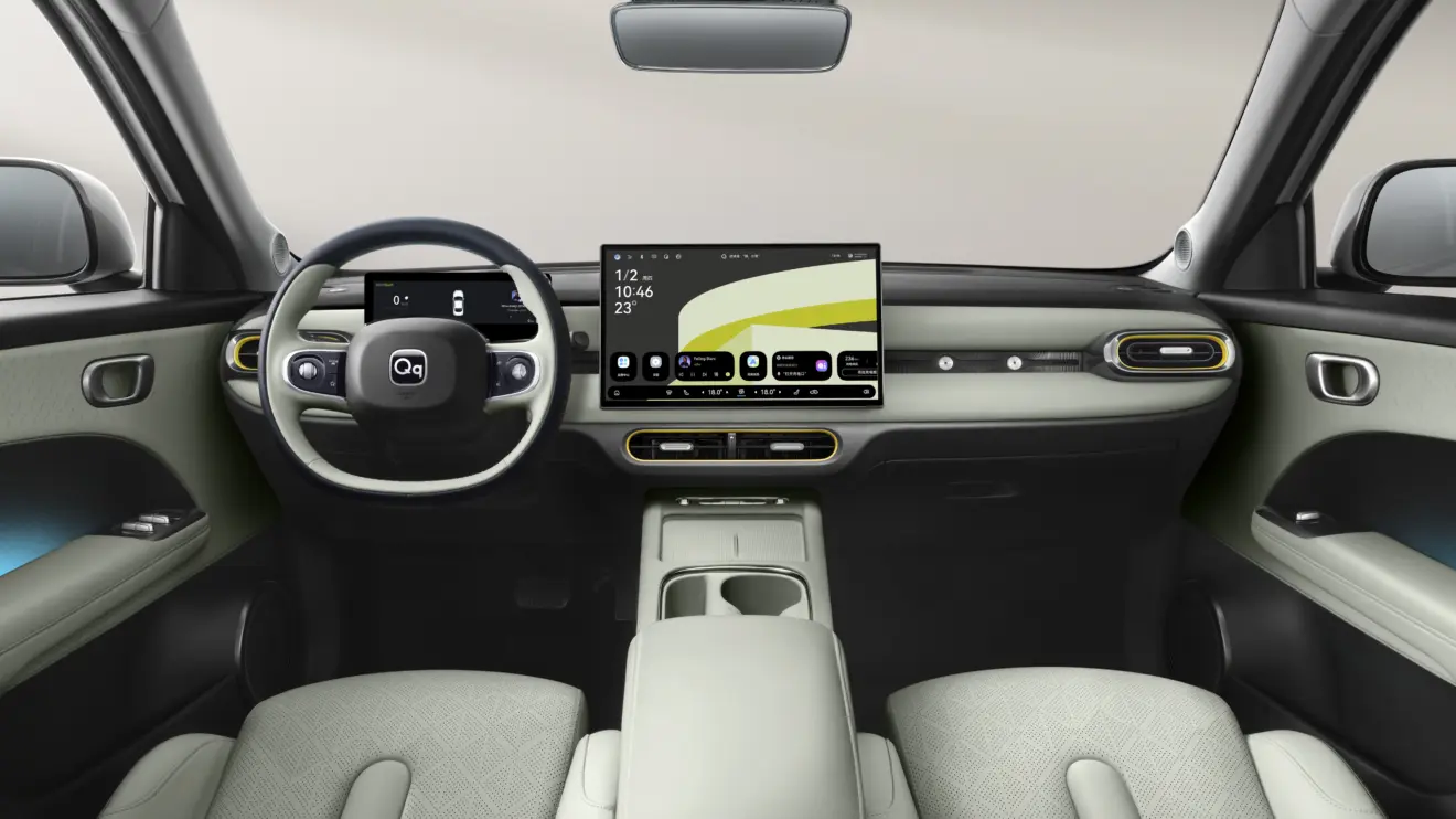 interior interna cabine Chery QQ [divulgação]