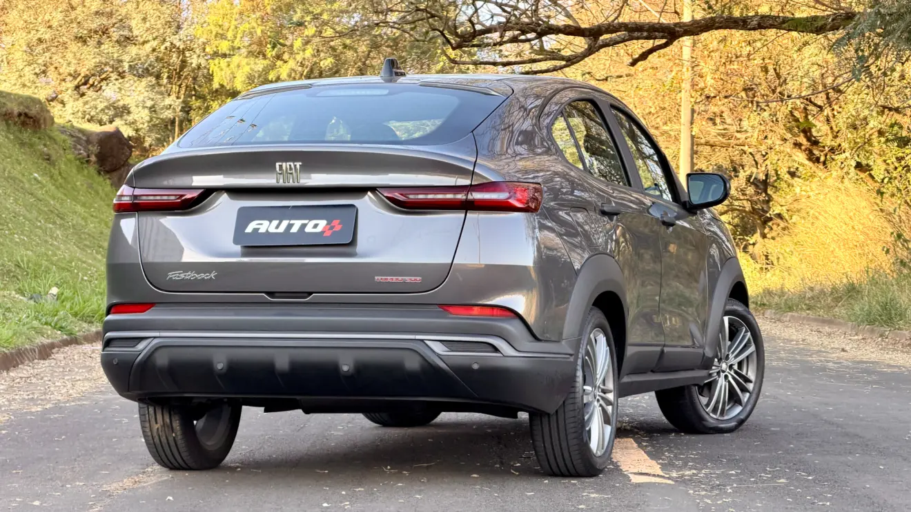 Fiat Fastback Sem Nome [Auto+ / João Brigato]