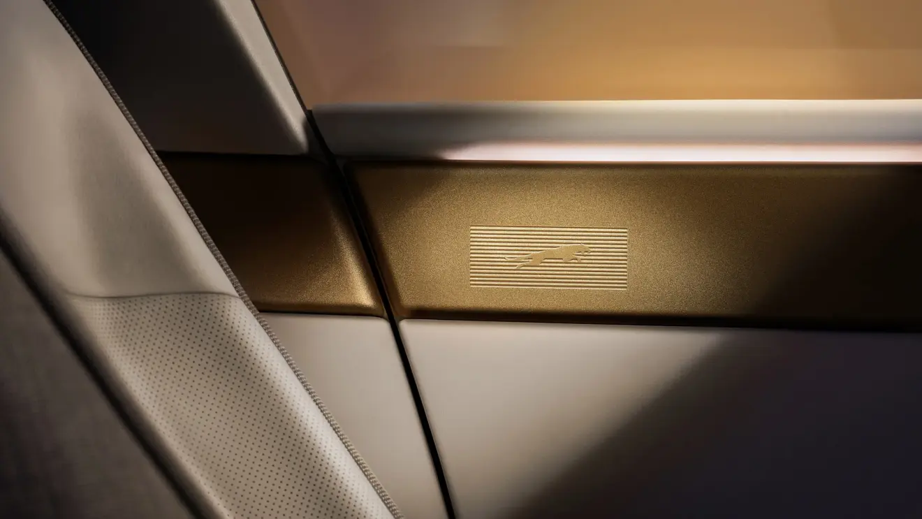 Jaguar Type 01 EV e seu interior minimalista e cabine