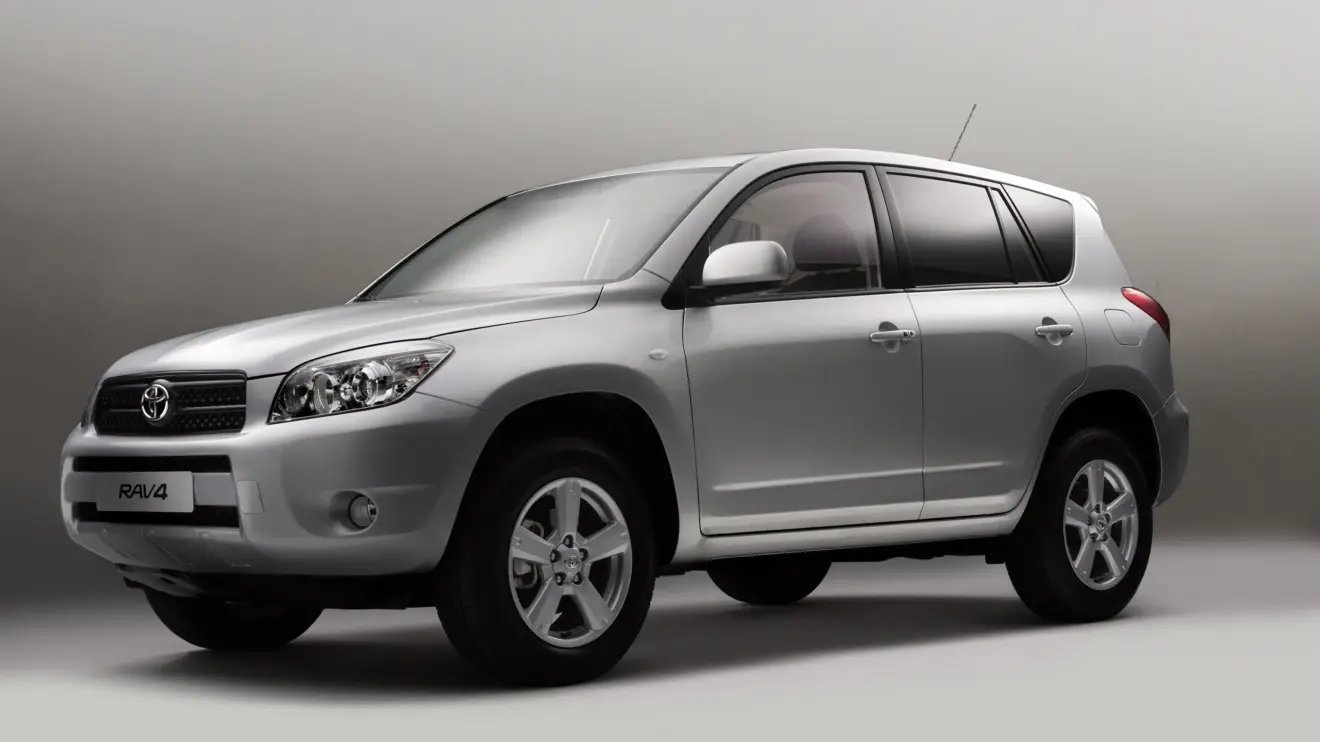 Toyota RAV4 2.4 4x4 automático 2012 branco