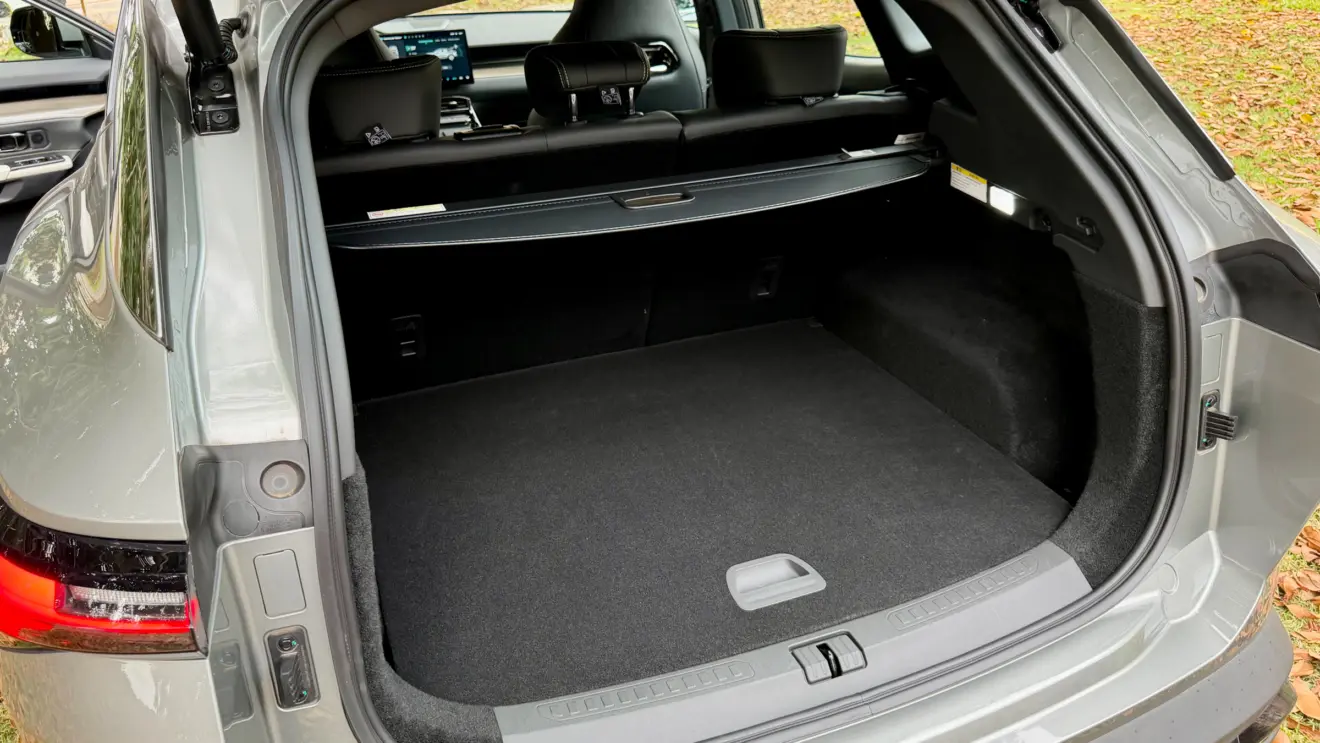 porta-malas Jetour S06 Advance [Auto+ / João Brigato]