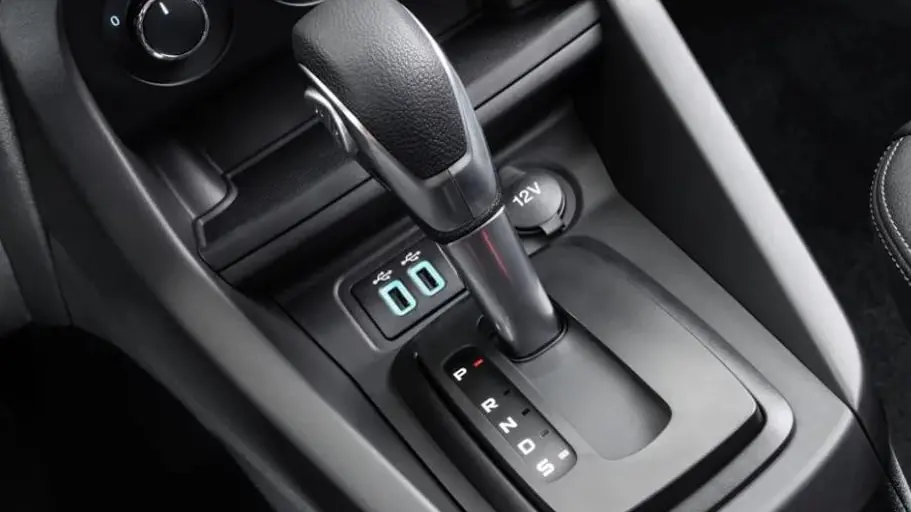 Carros com câmbio automático problemático