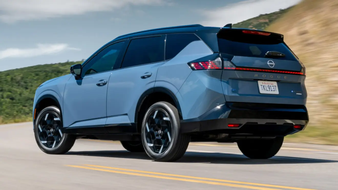 Nissan Rogue/X-Trail na cor azul