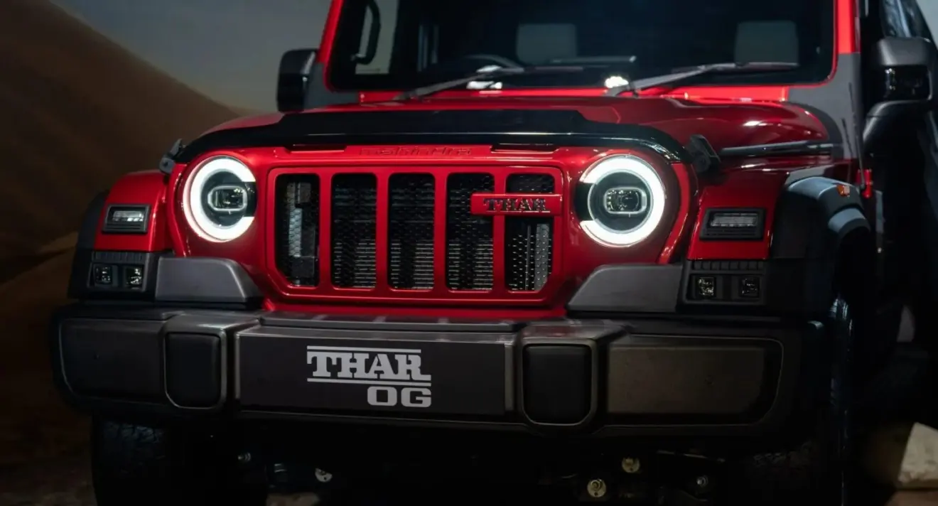 Grade do radiador do novo Mahindra Thar remete a do Jeep Wrangler
