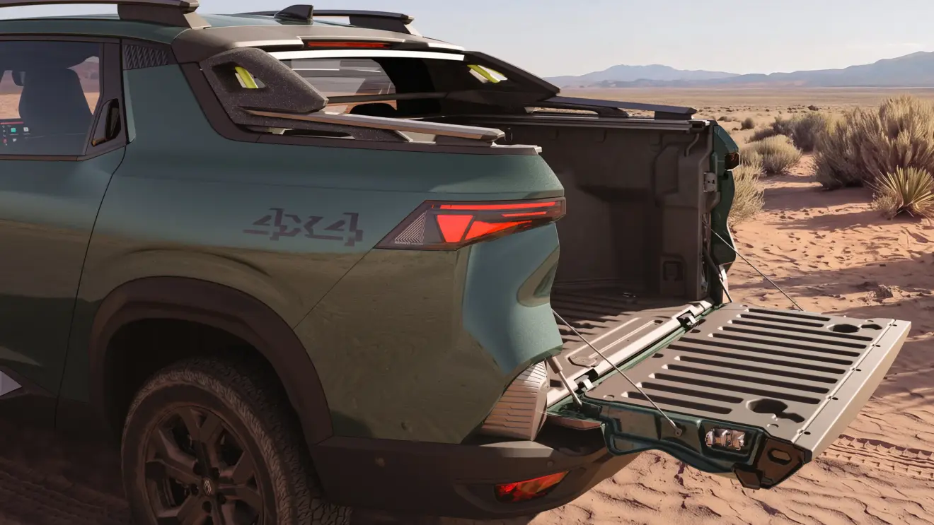 Renault Niagara estática na terra