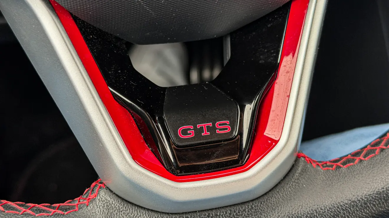 Volkswagen Nivus GTS interior da cabine para avaliação e teste