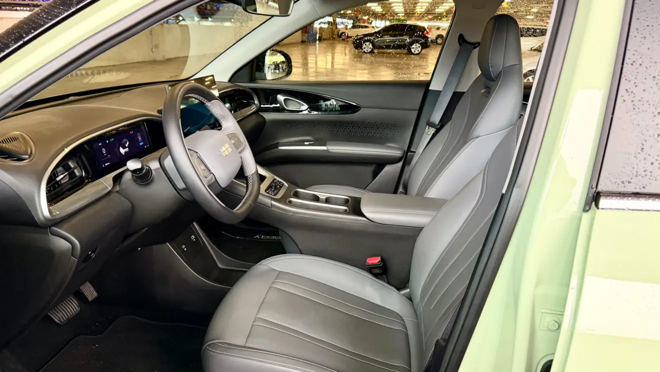 banco dianteiro geely ex2