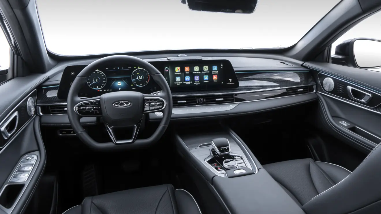 interior caoa chery tiggo 7 pro