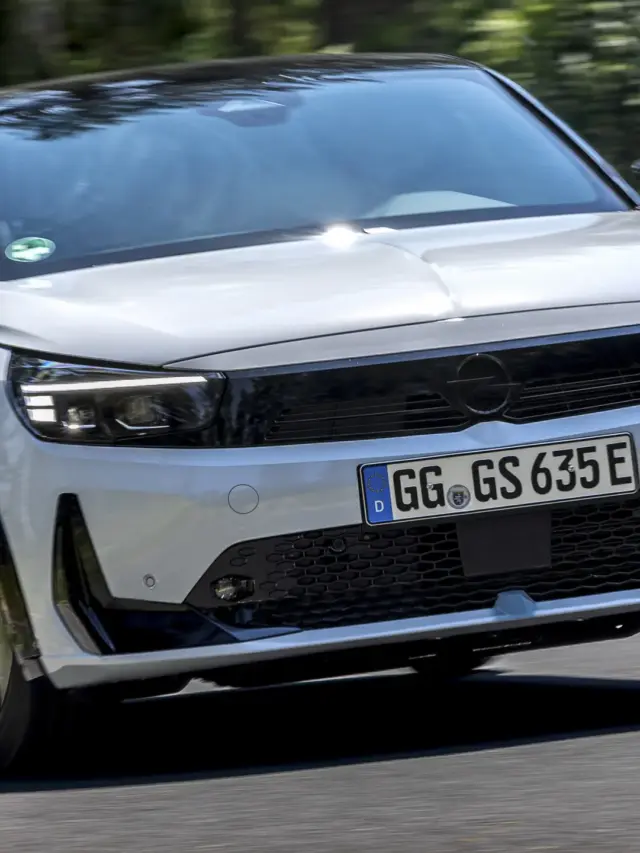 Opel Corsa GSe [divulgação]