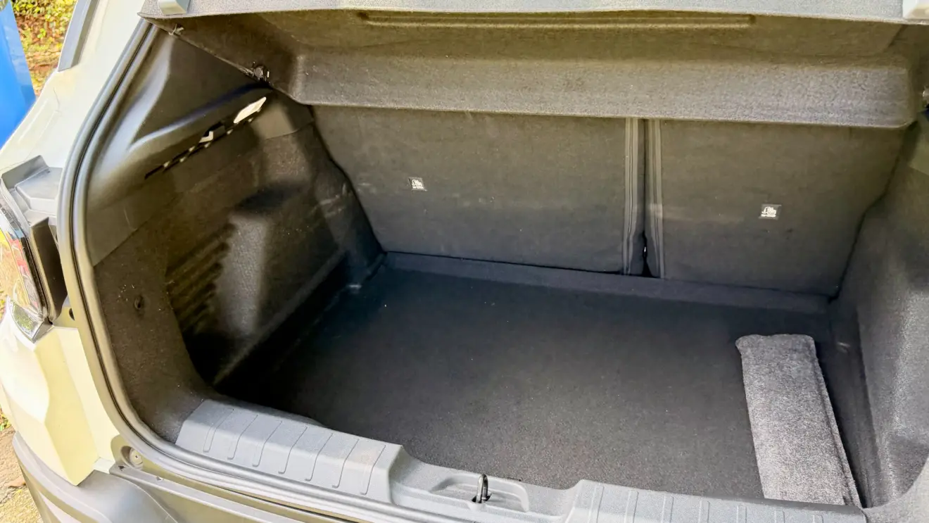 porta-malas jeep avenger longitude