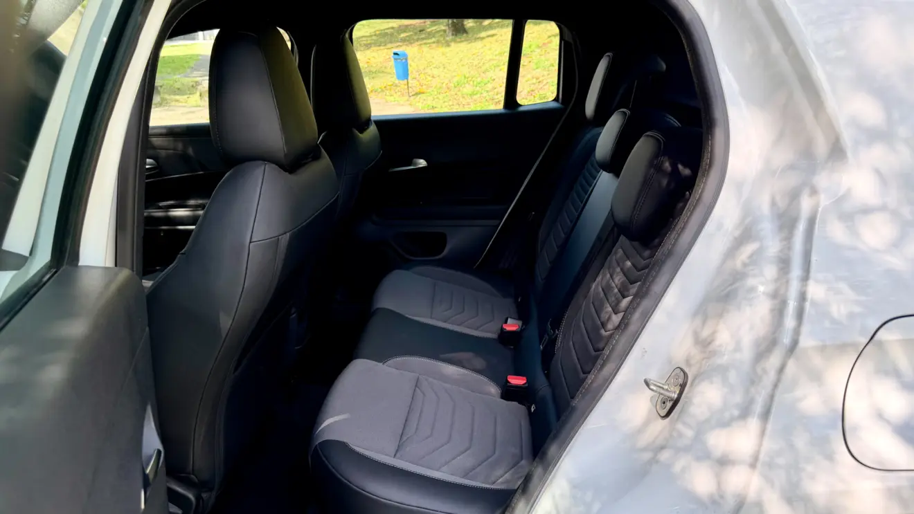 banco traseiro jeep avenger longitude