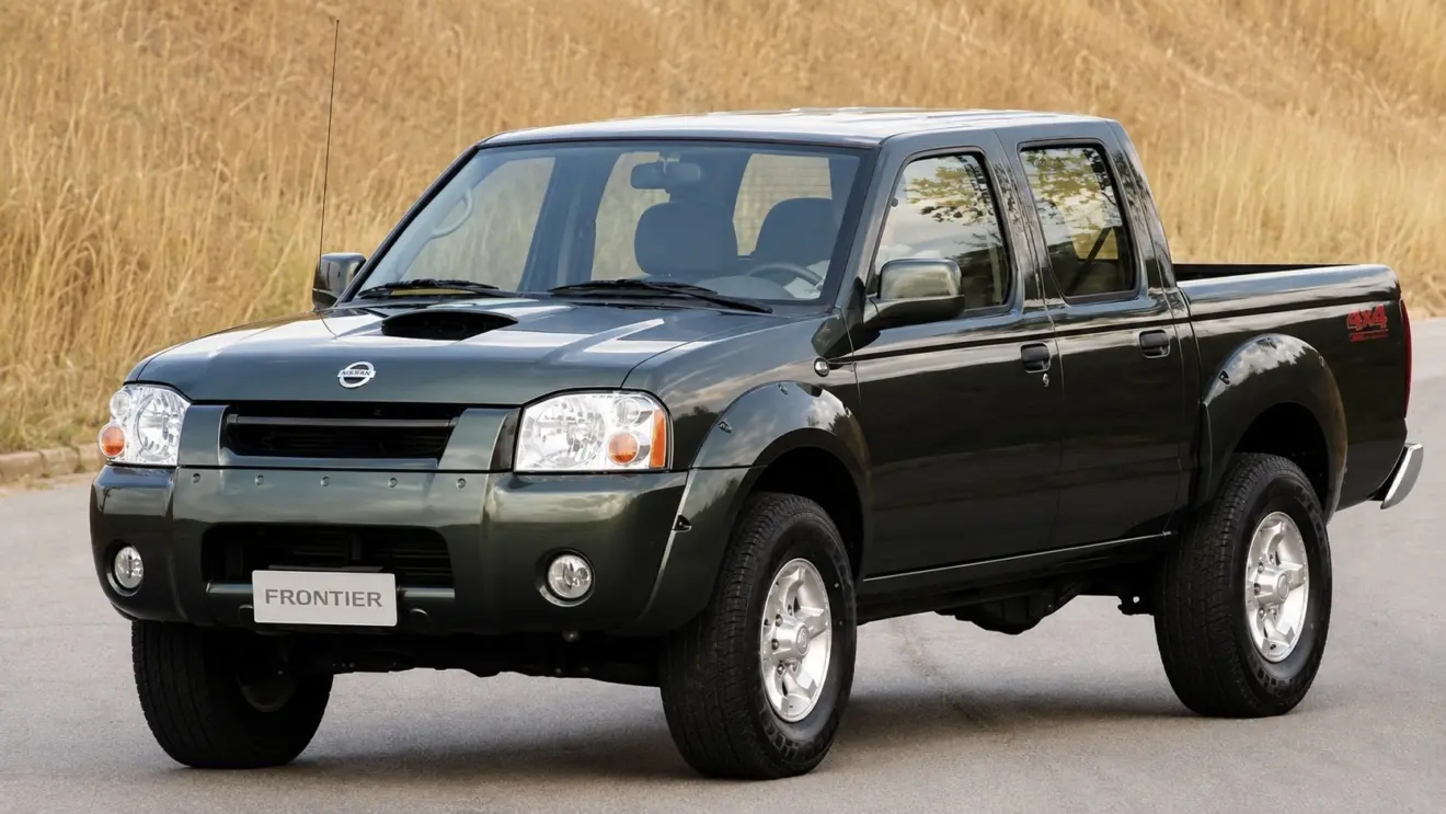 Nissan Frontier 2003 estática