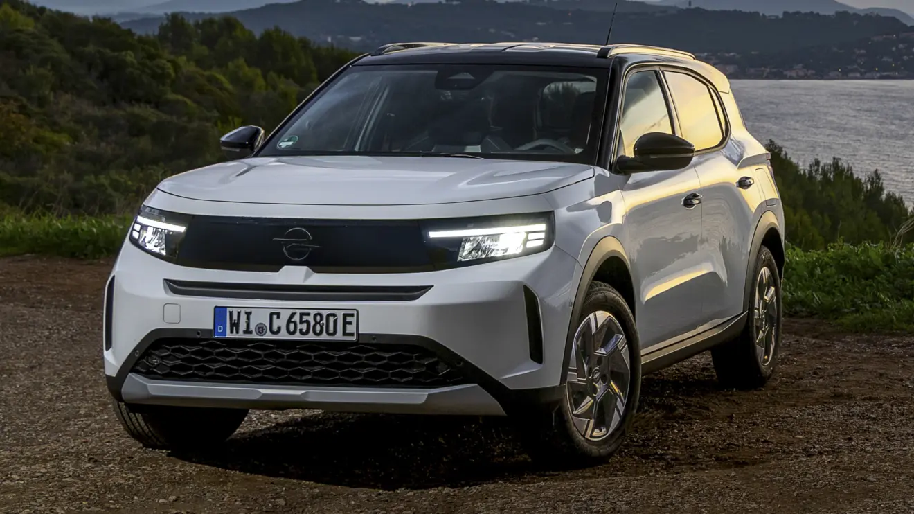 Opel Frontera [divulgação]