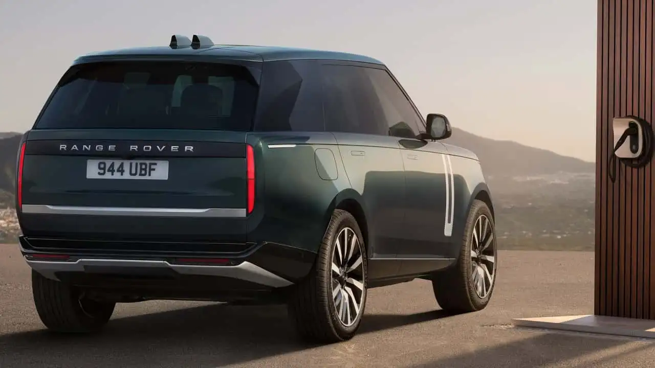 Range Rover Electric estático