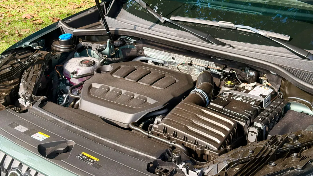 motor 2.0 TFSI Audi Q3 Sportback [Auto+ / João Brigato]