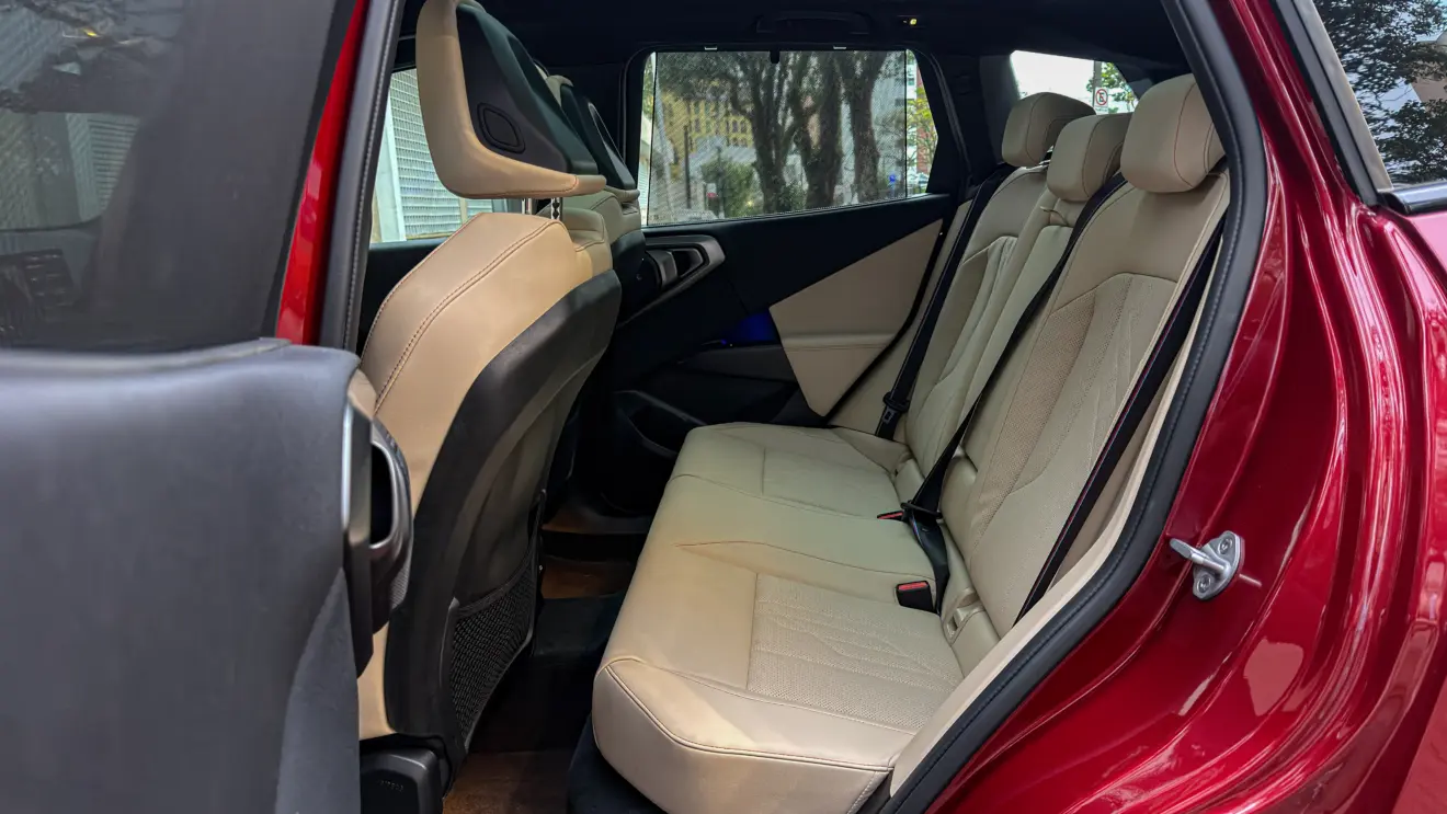 Interior do BMW X3 30 xDive para avaliação e teste