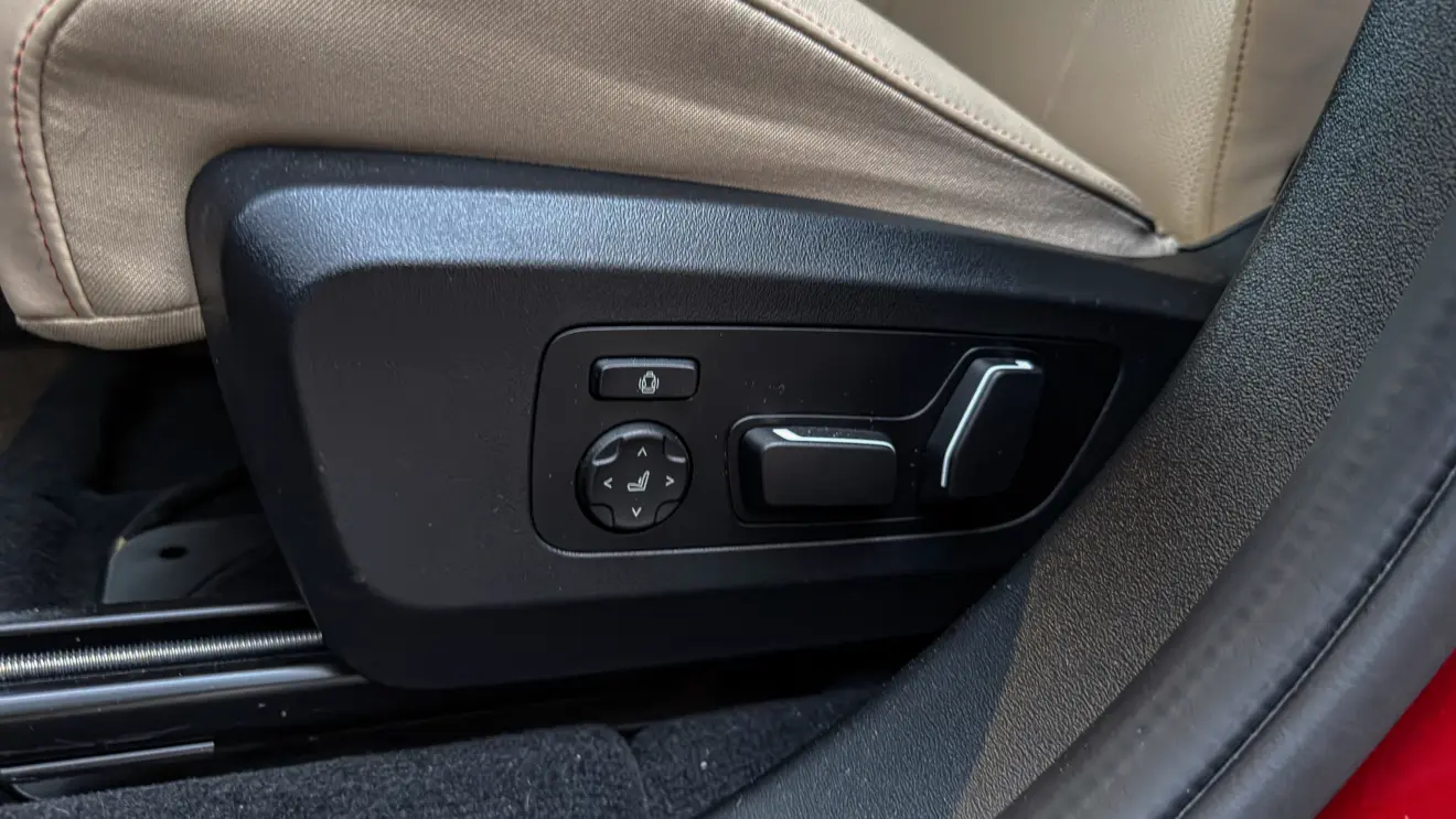 Interior do BMW X3 30 xDrive para avaliação e teste