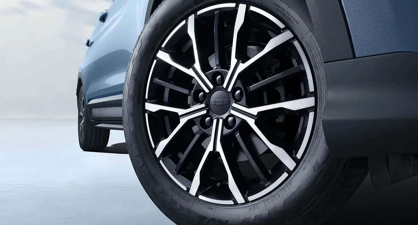 Novo SUV da Geely apavora em telas, mas abre mão de motor turbinado