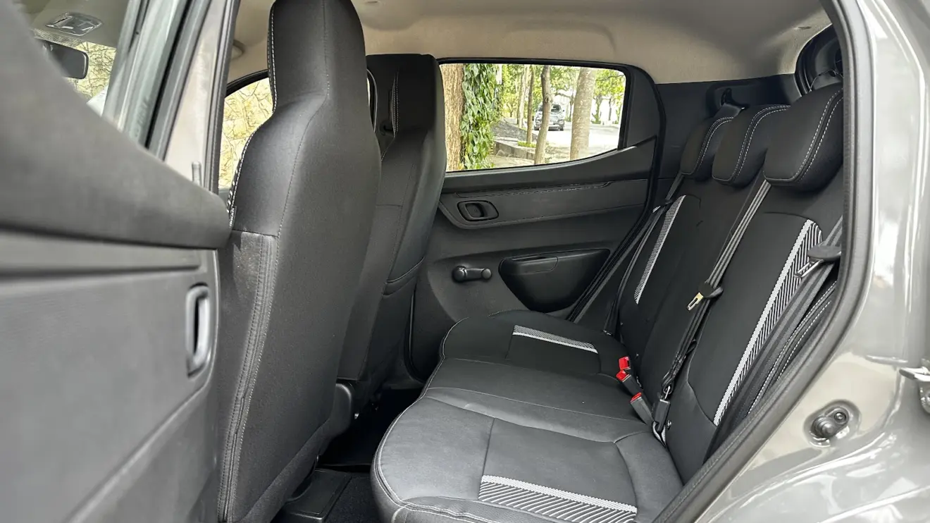 Espaço traseiro do Renault Kwid Outsider 2027