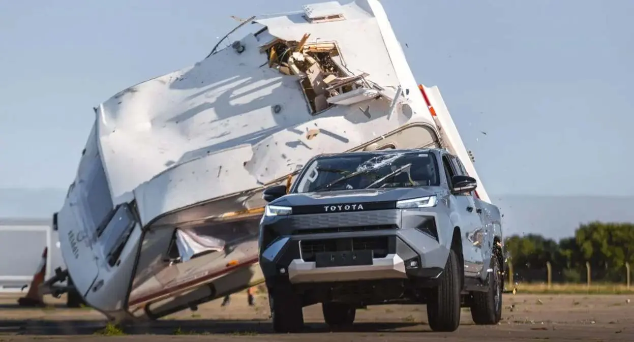 Caminhonete Toyota Hilux BEV 100% elétrica