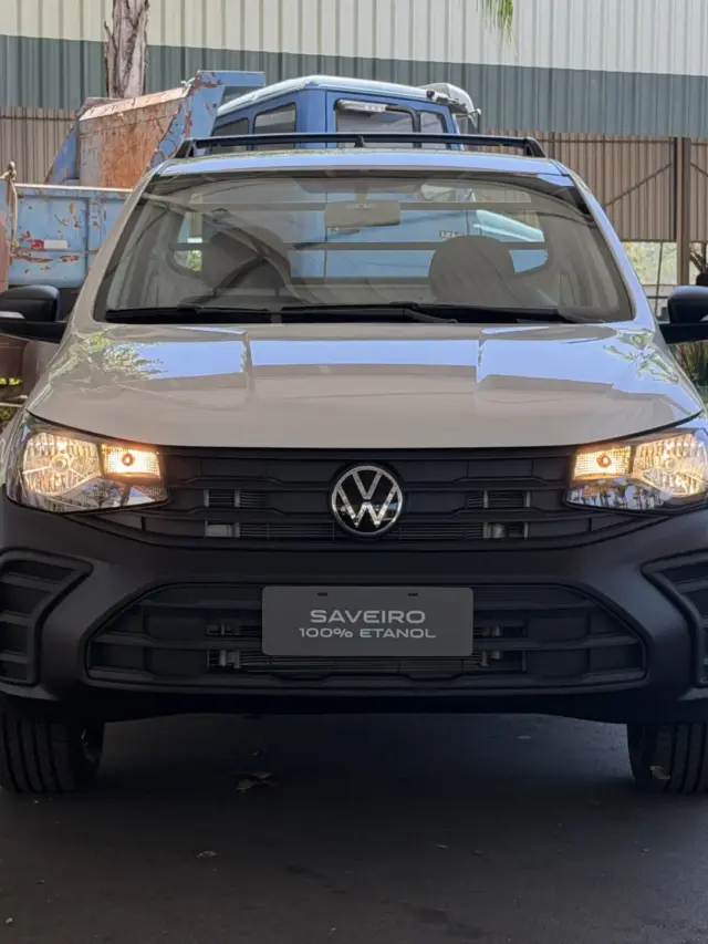 Volkswagen Saveiro Robust 2027 100% etanol/álcool branca estática