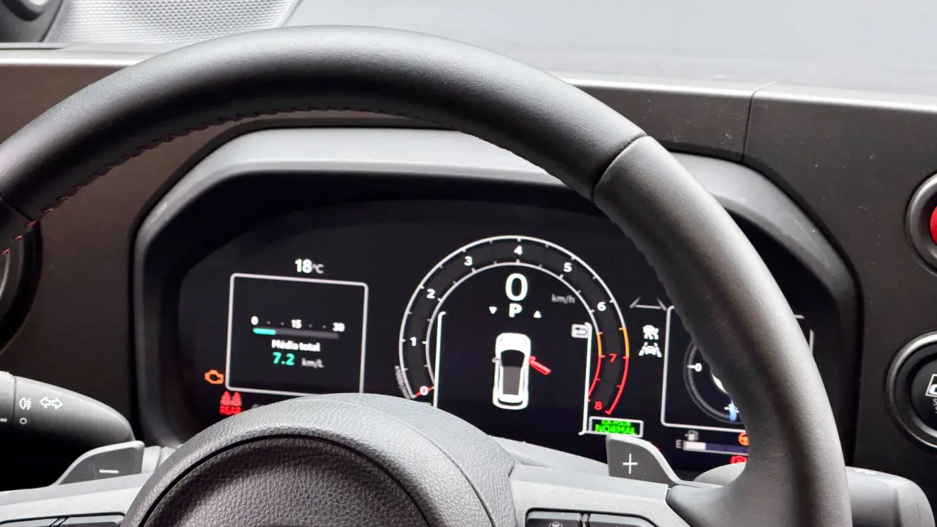 painel de instrumentos Toyota GR Yaris AT [Auto+ / João Brigato]