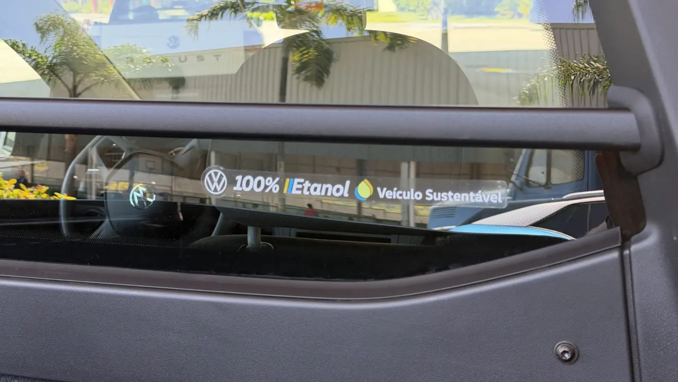 Volkswagen Saveiro Robust 2027 100% etanol/álcool branca estática